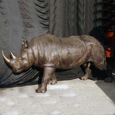 Large Wildlife Garden Ornament Sculpture Life Size Bronze Rhino Statue