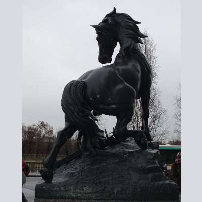 Famous Animal Sculpture Large Size Bronze Horse with Harrow Statue